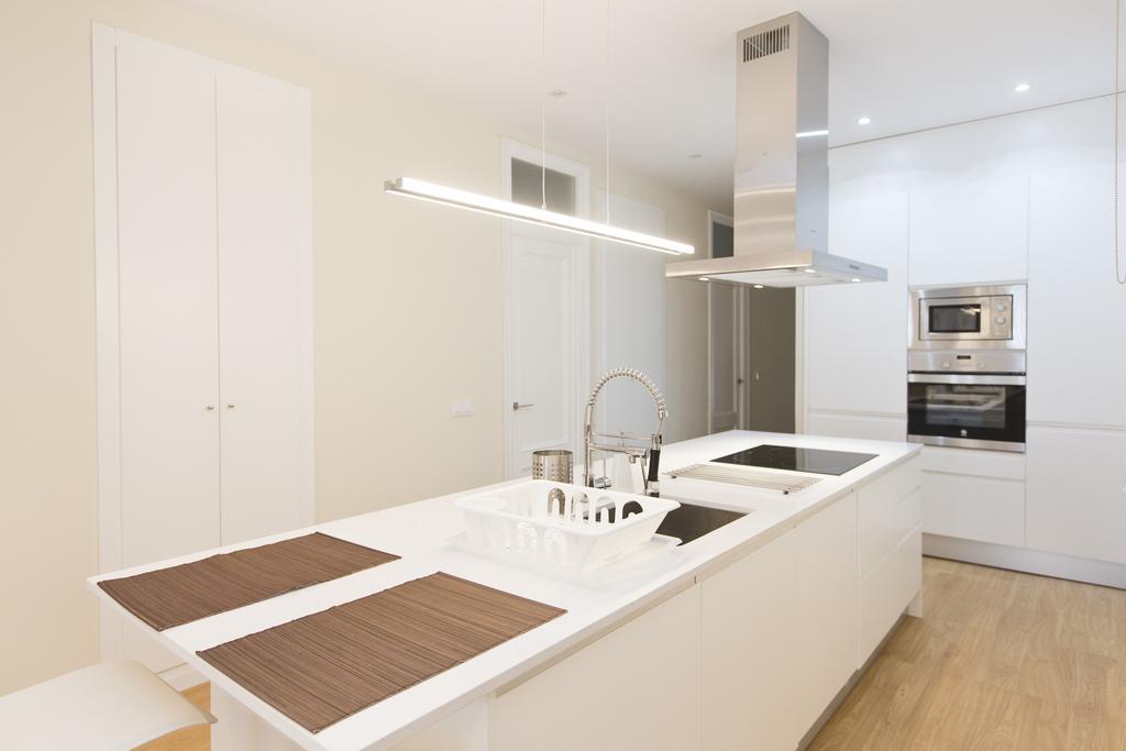 Total Valencia White Apartman Kültér fotó